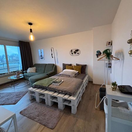 Apartment Mit Schoenem Ausblick 뤼덴샤이드 외부 사진