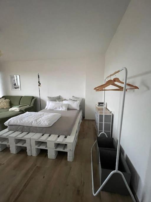 Apartment Mit Schoenem Ausblick 뤼덴샤이드 외부 사진