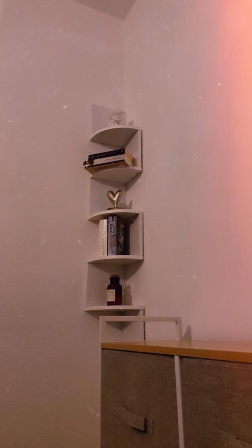 Apartment Mit Schoenem Ausblick 뤼덴샤이드 외부 사진
